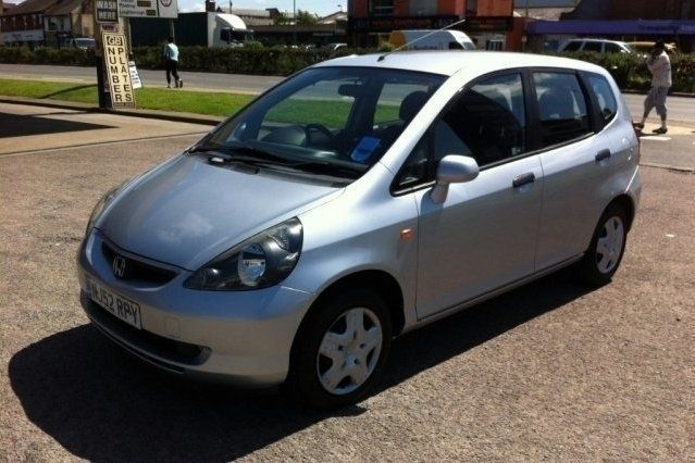 Used 2002 Honda Jazz Hatchback | £2,395 (Expensive) - Image 1/4