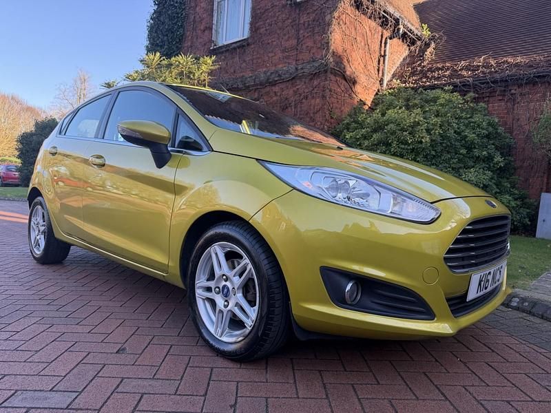 Used Ford Fiesta Zetec 2013 Yellow Hatchback