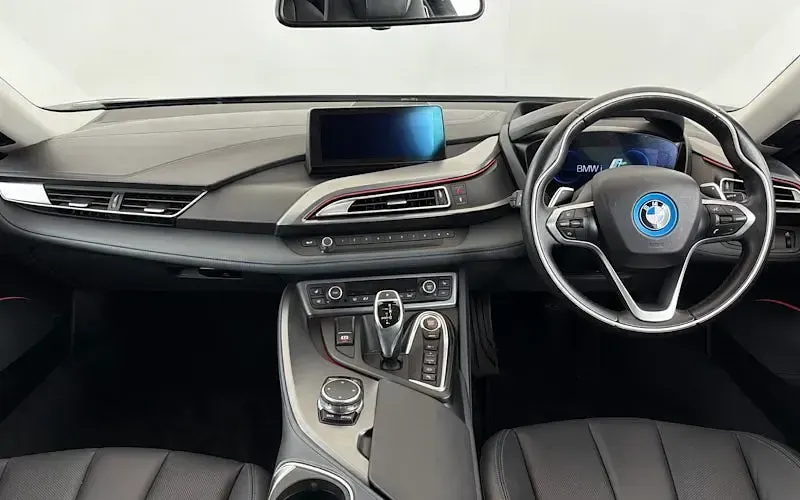 Used BMW i8 362 HP (266 kW) 2017 Coupe