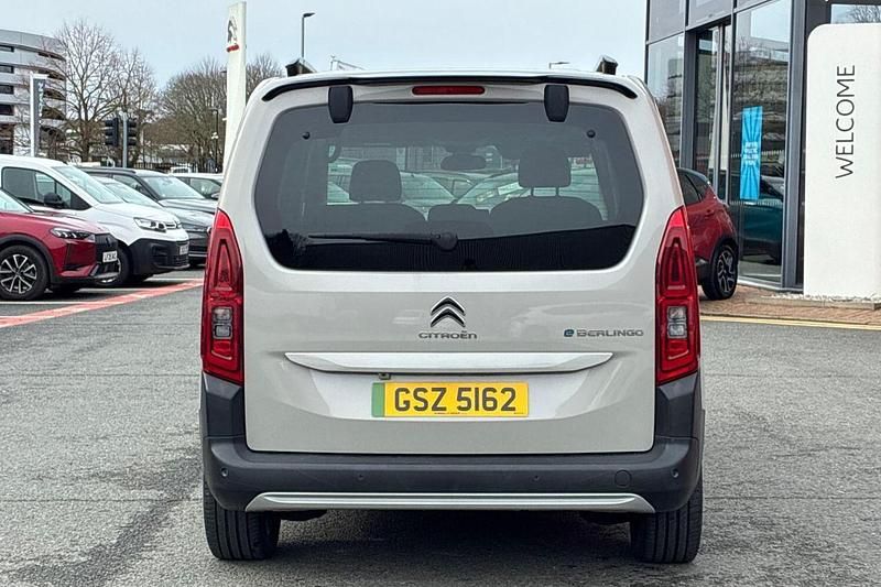 Used Citroën e-Berlingo XTR 98 kW (134 HP) 2022 Brown MPV