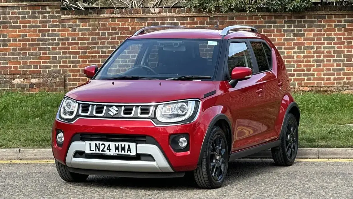 Used Suzuki Ignis SZ5 83 HP (61 kW) 2024 Red SUV
