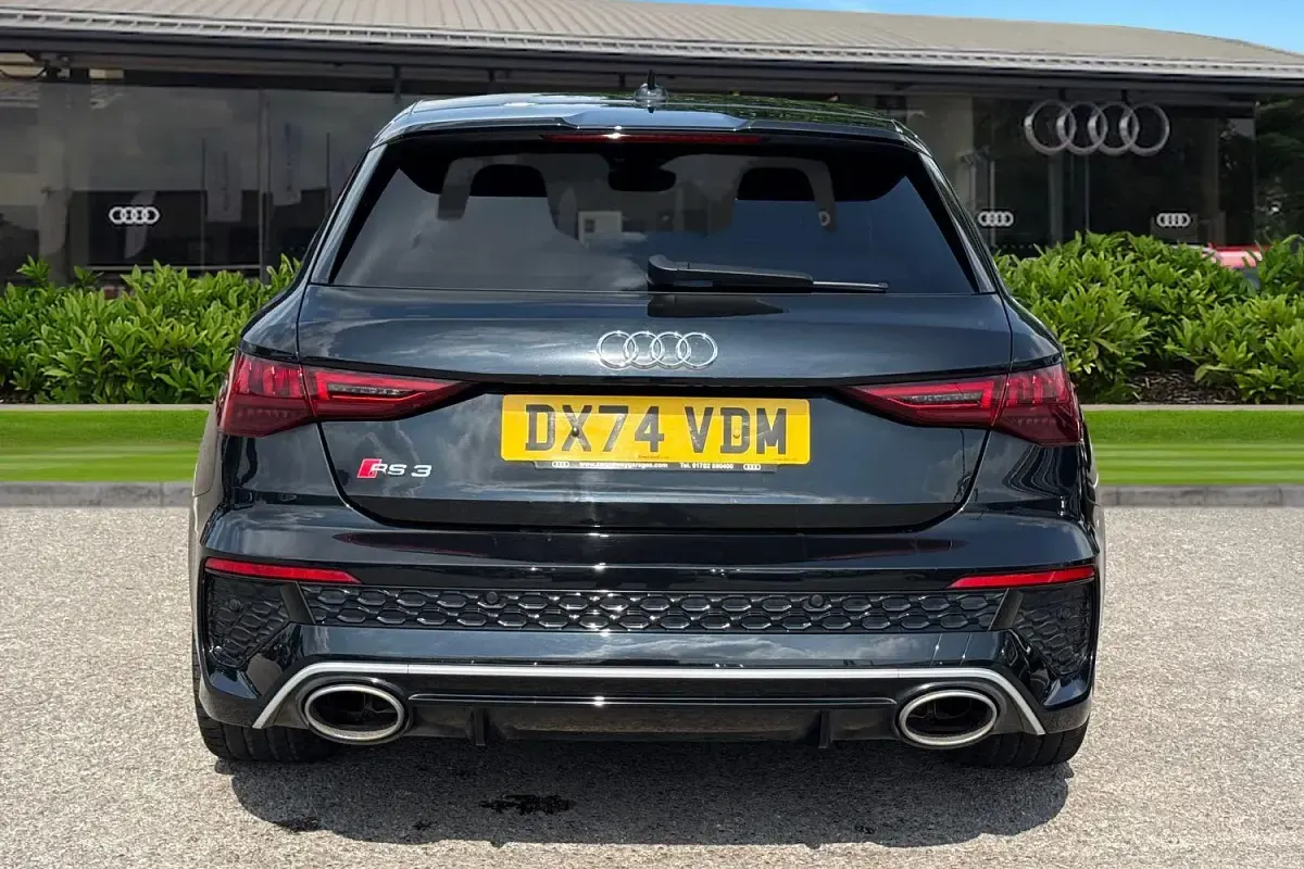 Used Audi RS3 Sportback Performance 400 HP (294 kW) 2024 Black Hatchback