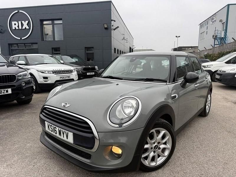 Grey Used 2016 Mini Cooper Hatch Hatchback | £10,880 (Good price) - Image 1/4