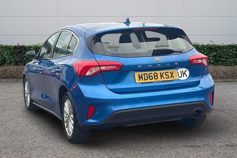 Used Ford Focus Titanium 2019 Blue Hatchback