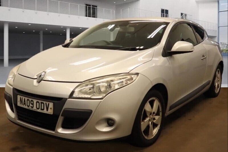 Used 2009 Renault Mégane III Dynamique Coupe | £1,250 (Fair price) - Image 1/1
