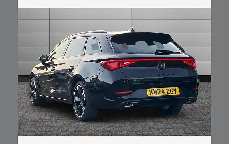 Used Cupra Leon 150 HP (110 kW) 2024 Midnight black Estate