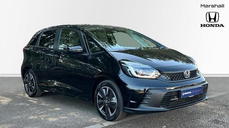 Solid crystal black New 2025 Honda Jazz Advance Hatchback | £24,899 (Fair price) - Image 1/4