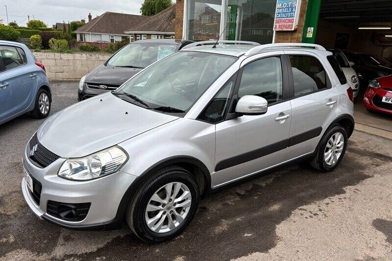 Silver Used 2012 Suzuki SX4 Hatchback | £3,995 (Fair price) - Image 1/1