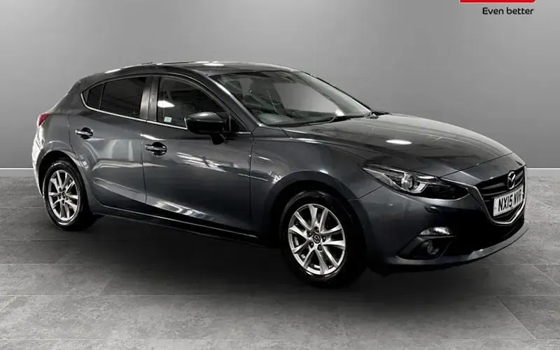 Used Mazda 3 120 HP (88 kW) 2016 Hatchback