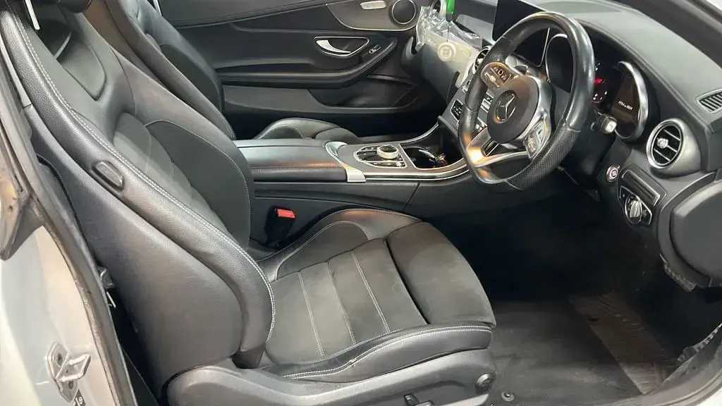 Used Mercedes C200 AMG line 198 HP (145 kW) 2018 Silver Coupe