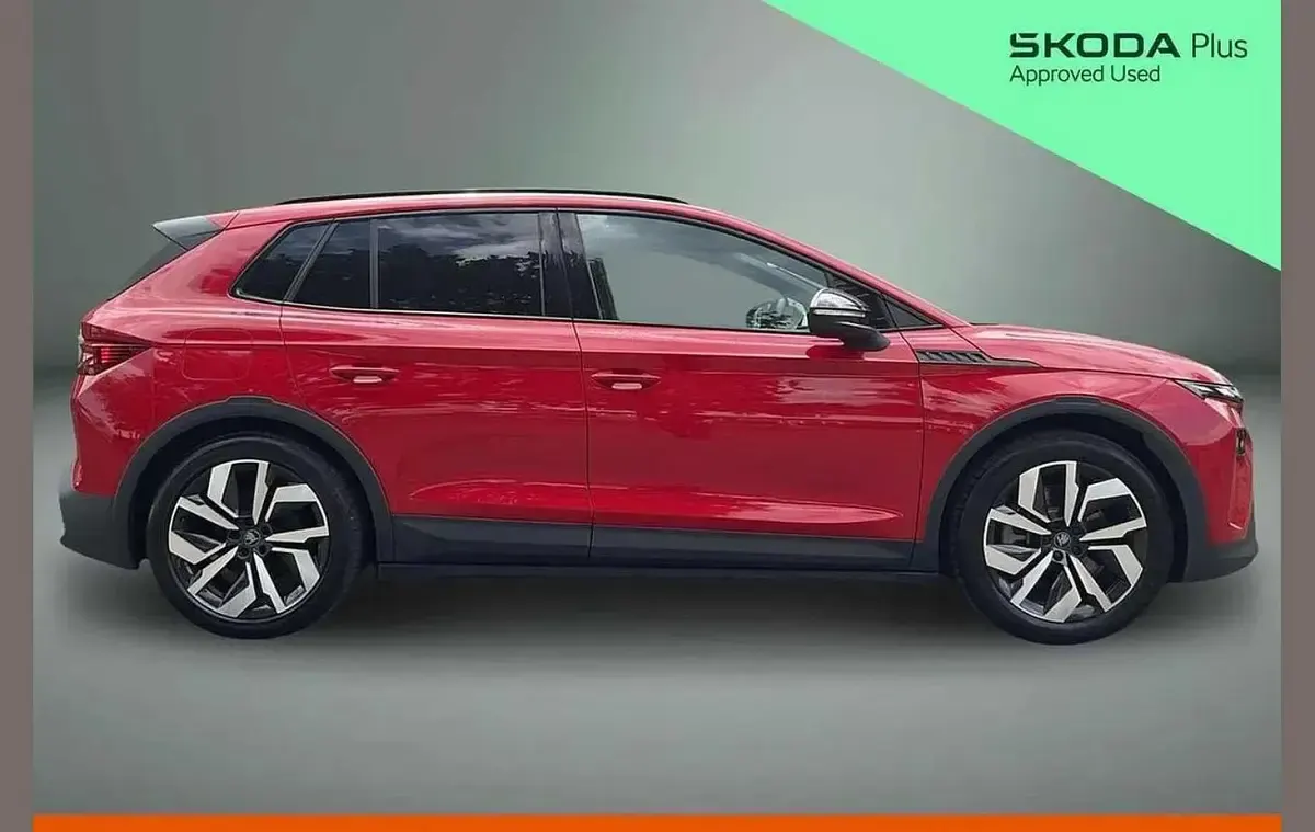 Used Skoda Elroq SportLine 210 kW (286 HP) 2026 Velvet red metallic SUV