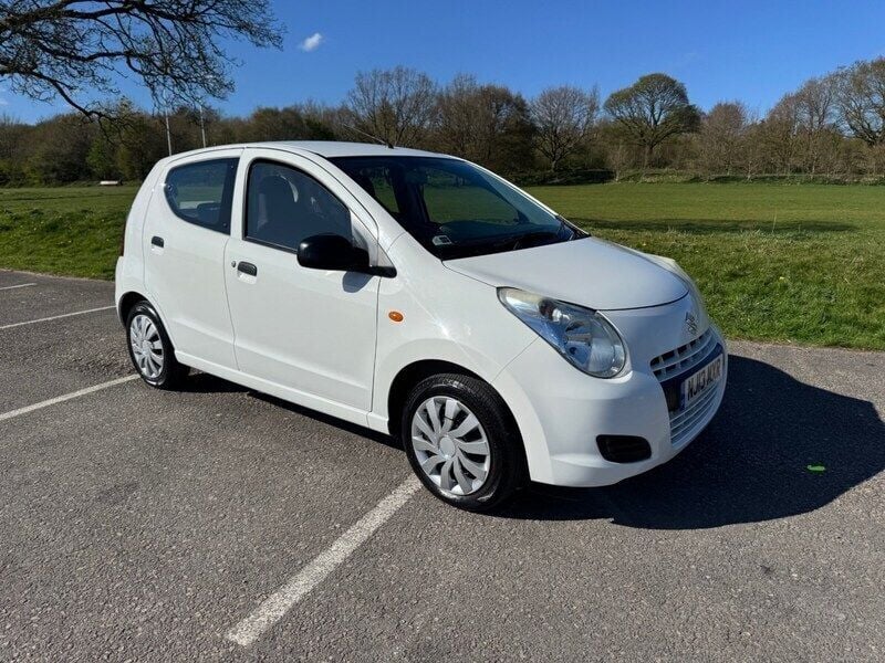White Used 2013 Suzuki Alto Hatchback | £3,995 (Fair price) - Image 1/4