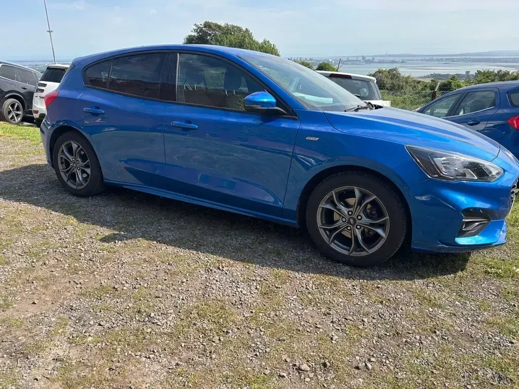 Used Ford Focus ST-Line 125 HP (91 kW) 2020 Blue Hatchback