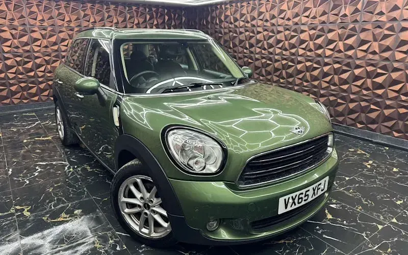 Begagnad Mini Cooper D Business 111 HK (81 kW) 2016 Halvkombi