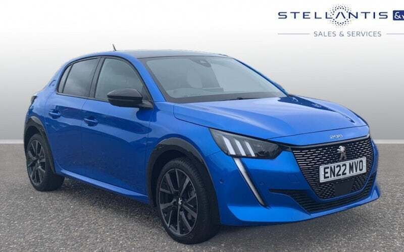 Blue Used 2022 Peugeot 208 Premium Hatchback | £16,136 (Fair price) - Image 1/4
