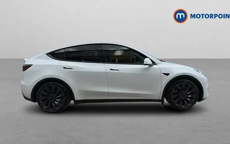 Used Tesla Model Y Performance 392 kW (534 HP) 2023 White SUV