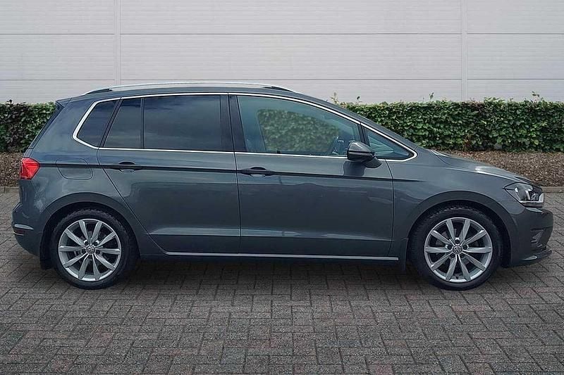 Used VW Golf VII GT 150 HP (110 kW) 2017 Indium grey Hatchback