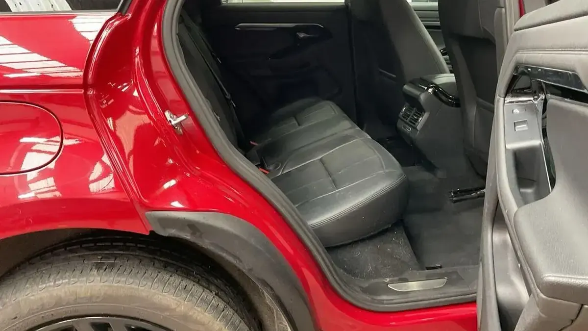 Used Land Rover Range Rover evoque SE Dynamic 2021 Red SUV