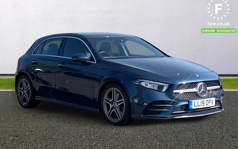 Used Mercedes A220 AMG Line Premium 190 HP (139 kW) 2019 Blue Hatchback