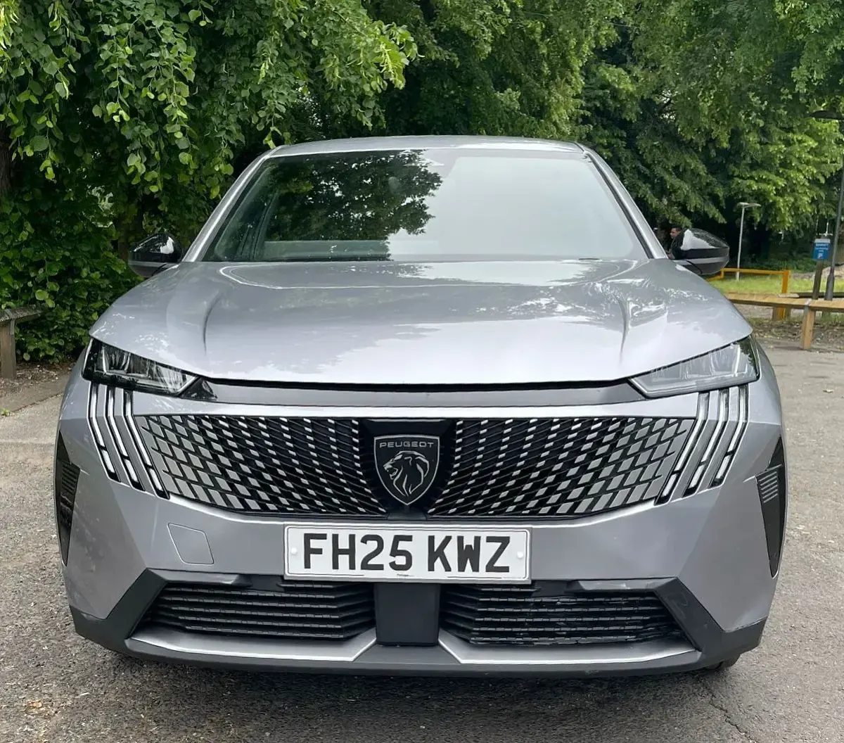 Used Peugeot 3008 Allure 136 HP (100 kW) 2025 Grey SUV