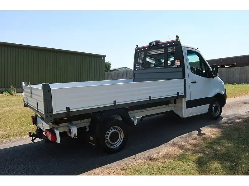 Used Mercedes Sprinter Progressive 150 HP (110 kW) 2022 White Van