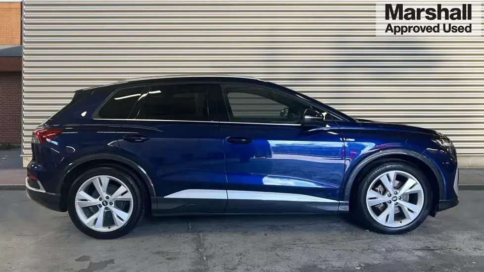 Used Audi Q4 e-tron S-Line 125 kW (170 HP) 2021 Blue SUV