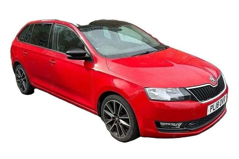 Used Skoda Rapid SE 95 HP (69 kW) 2018 Red Hatchback