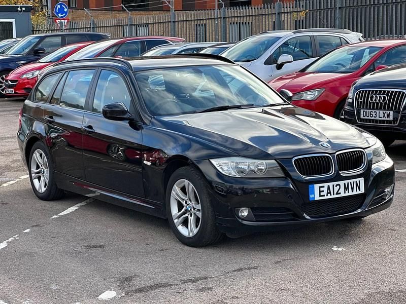 Used BMW 318 Comfort Edition 2012 Black Estate