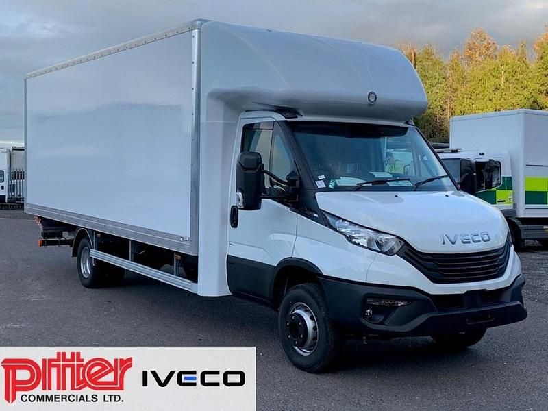 New Iveco Daily 180 HP (132 kW) 2025 White