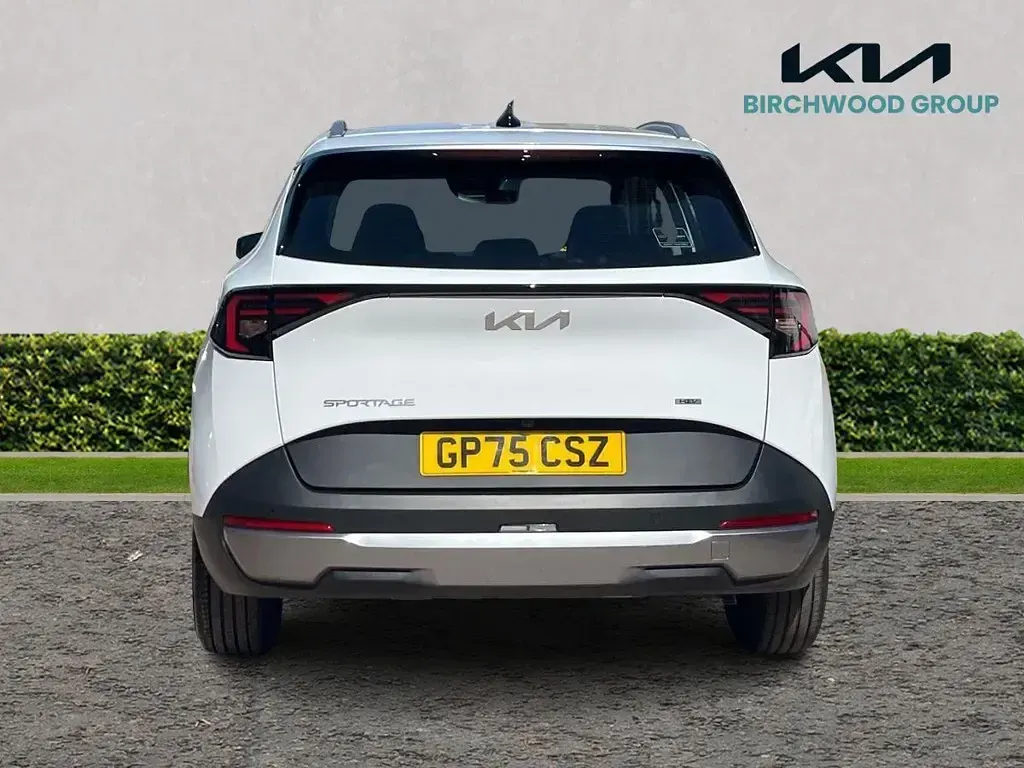 Used Kia Sportage 180 HP (132 kW) 2026 White SUV