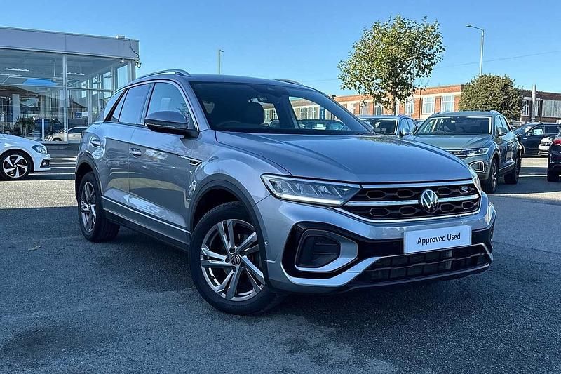 Silver Used 2023 VW T-Roc R-line SUV | £23,595 (Fair price) - Image 1/4