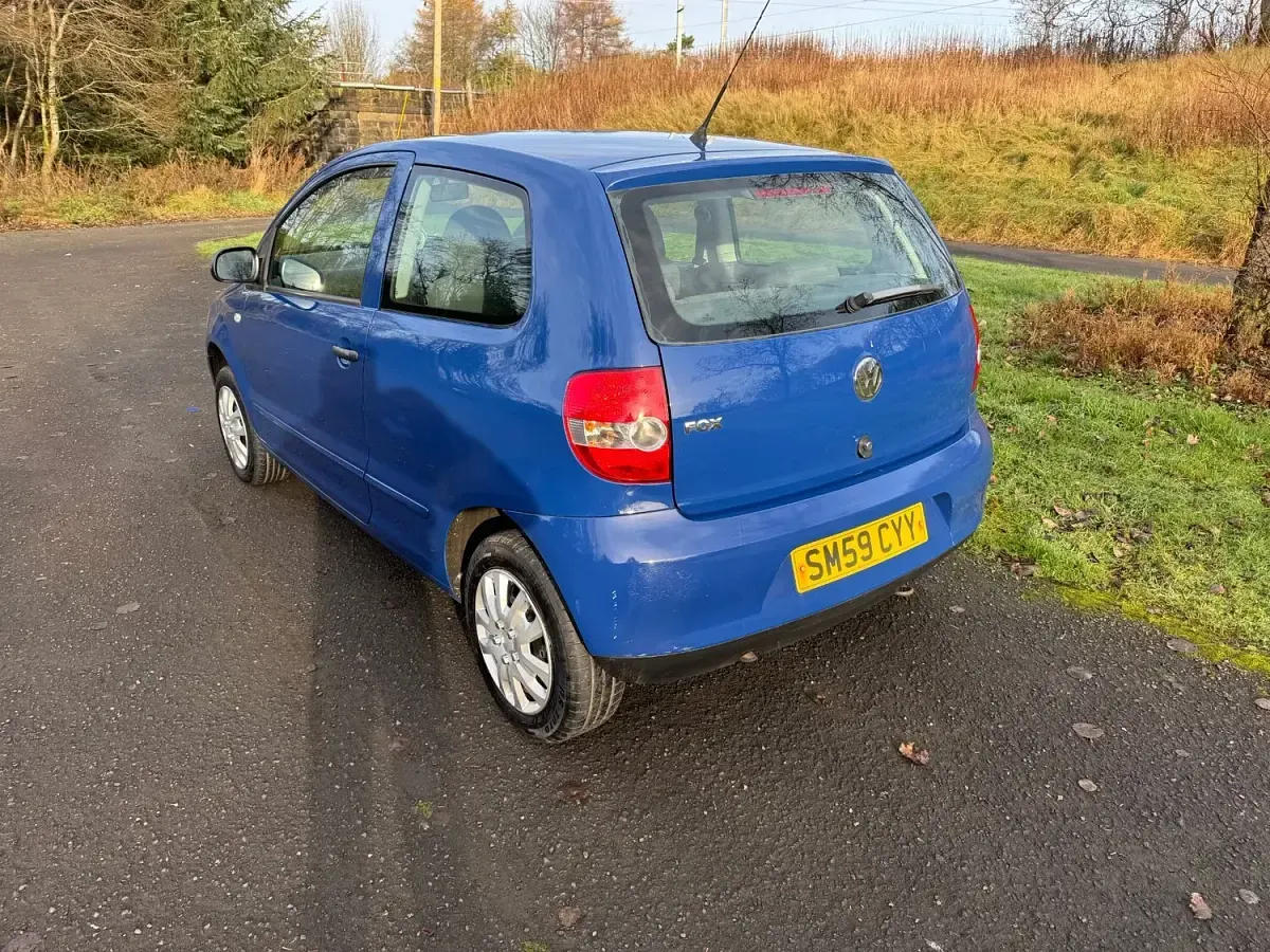 Used VW Fox 55 HP (40 kW) 2009 Blue Hatchback