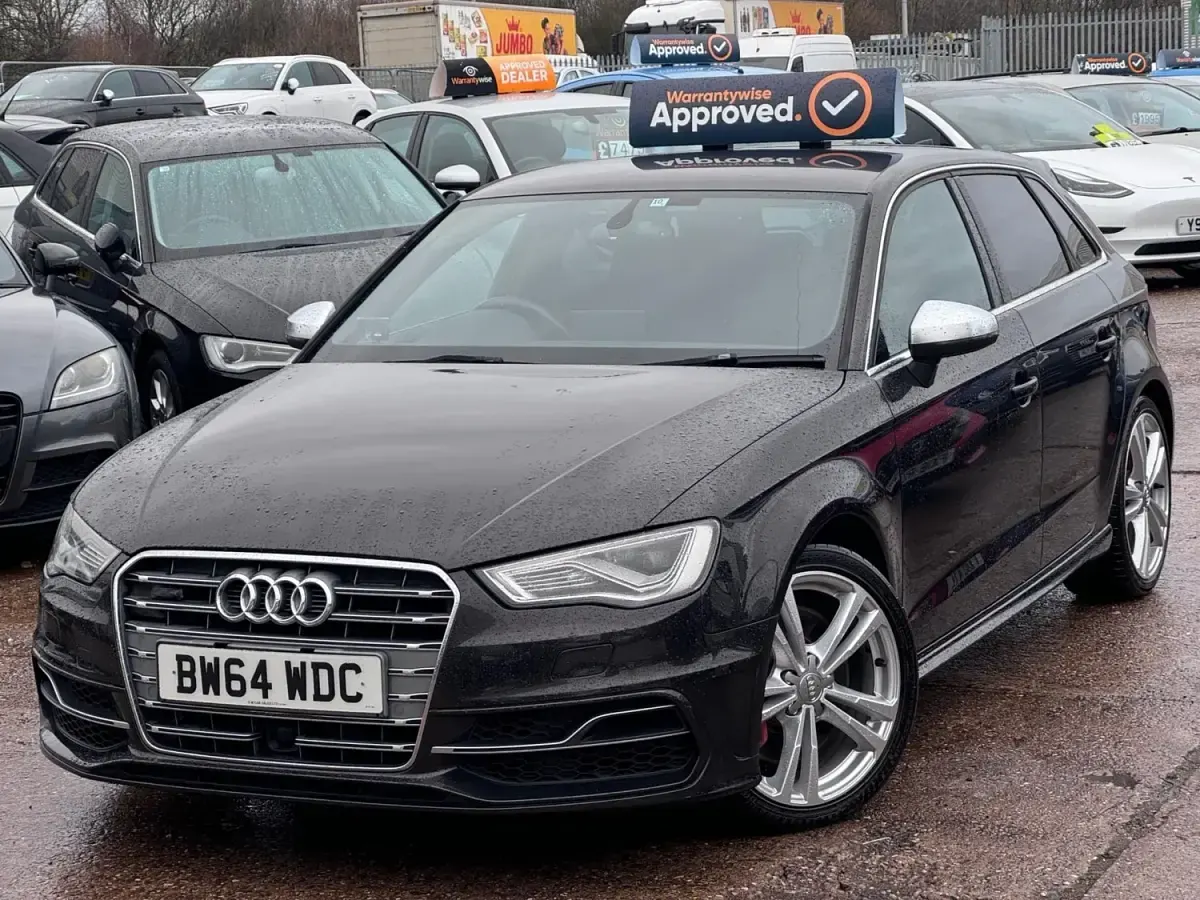 Begagnad Audi S3 Sportback Performance 300 HK (220 kW) 2014 Brun Halvkombi