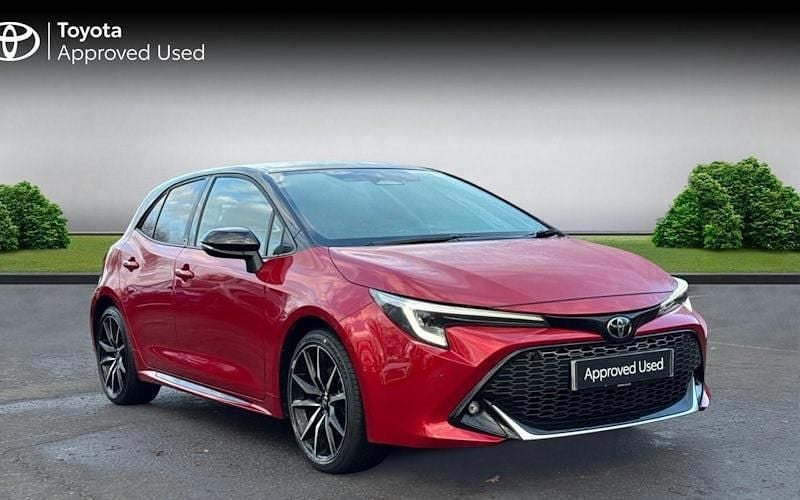Used 2025 Toyota Corolla Sport Hatchback | £21,622 (Good price) - Image 1/4