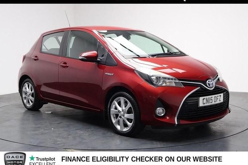 Used Toyota Yaris Hybrid 2015