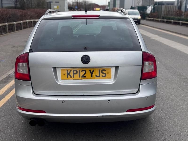 Used Skoda Octavia vRS 200 HP (147 kW) 2012 Silver Estate