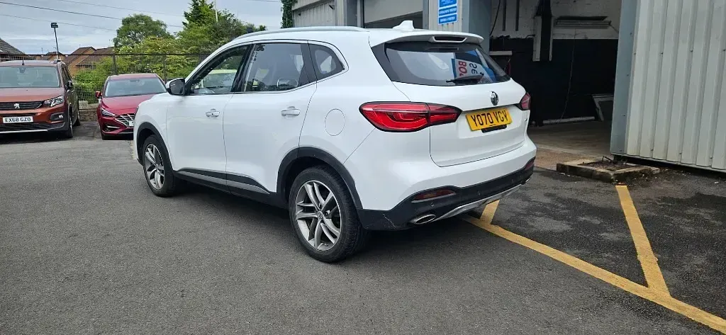 Used MG HS Exclusive 162 HP (119 kW) 2020 White SUV