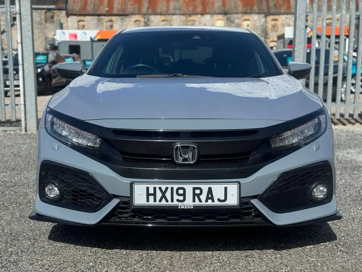 Used Honda Civic Sport 182 HP (133 kW) 2019 Grey Hatchback