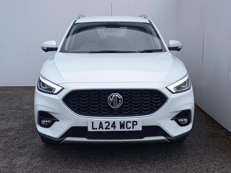 White Used 2024 MG ZS Exclusive Sedan | £16,990 (Fair price) - Image 1/4