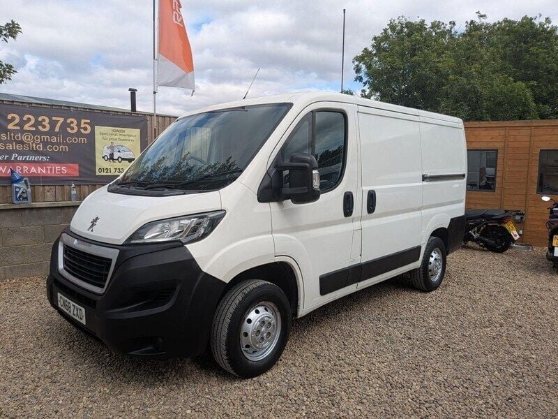 White Used 2019 Peugeot Boxer Van | £6,450 (Super price) - Image 1/4