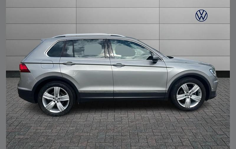 Used VW Tiguan Match 150 HP (110 kW) 2020 Silver SUV