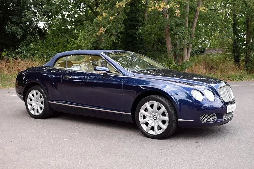 Used Bentley Continental GT Convertible Mulliner 560 HP (411 kW) 2008 Blue Cabriolet