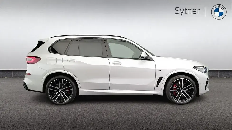 Used BMW X5 M Sport 282 HP (207 kW) 2022 White SUV
