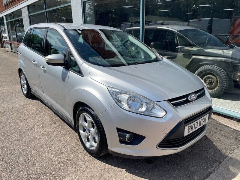 Silver Used 2013 Ford Grand C-Max Zetec MPV | £2,995 (Good price) - Image 1/4