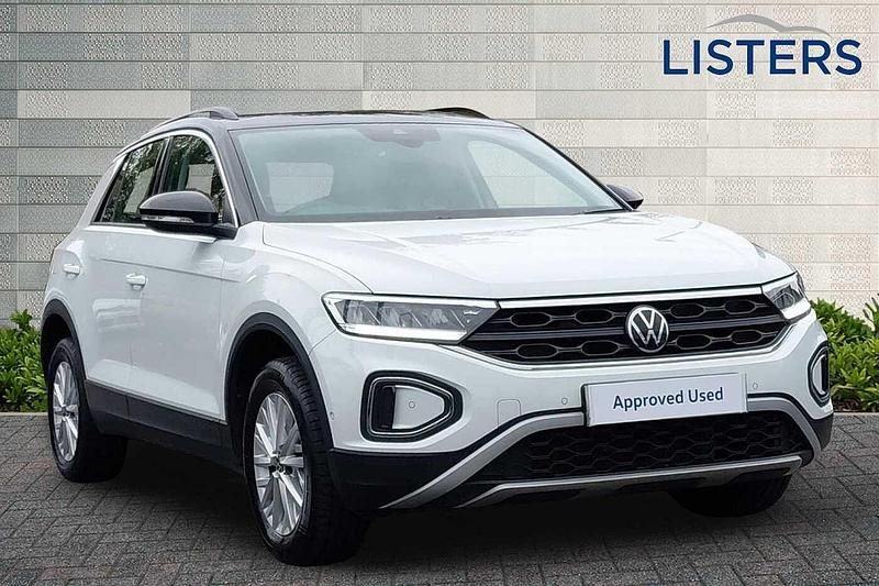 White Used 2023 VW T-Roc Life SUV | £18,461 (Fair price) - Image 1/4