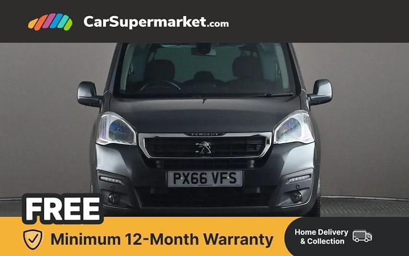 Used Peugeot TePee Allure 99 HP (72 kW) 2016 Estate