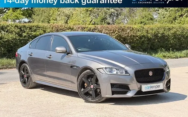 Second-hand Jaguar XF R-Sport 179 CP (131 kW) 2020 Berlinǎ