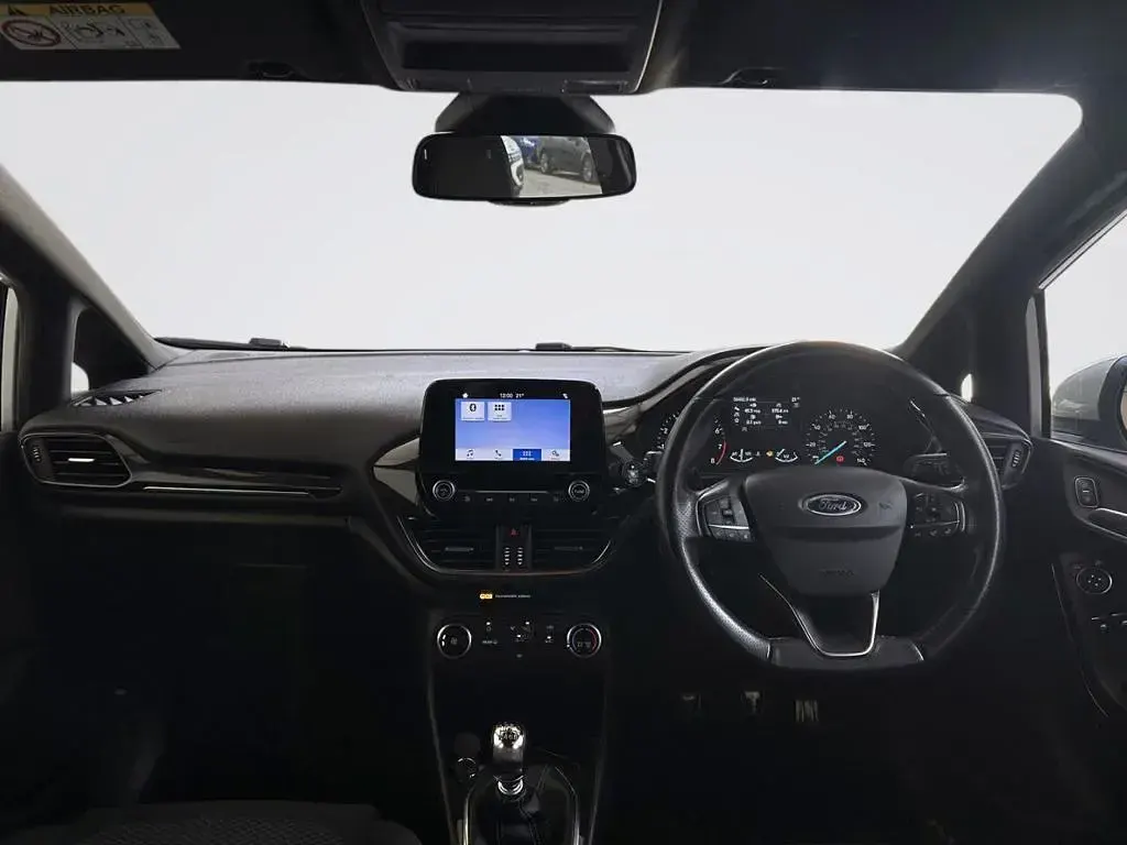 Used Ford Fiesta ST-Line 100 HP (73 kW) 2018 Silver Hatchback