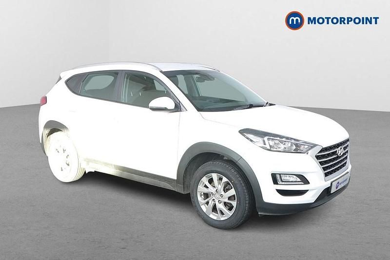 White Used 2020 Hyundai Tucson SE SUV | £14,399 (Good price) - Image 1/4