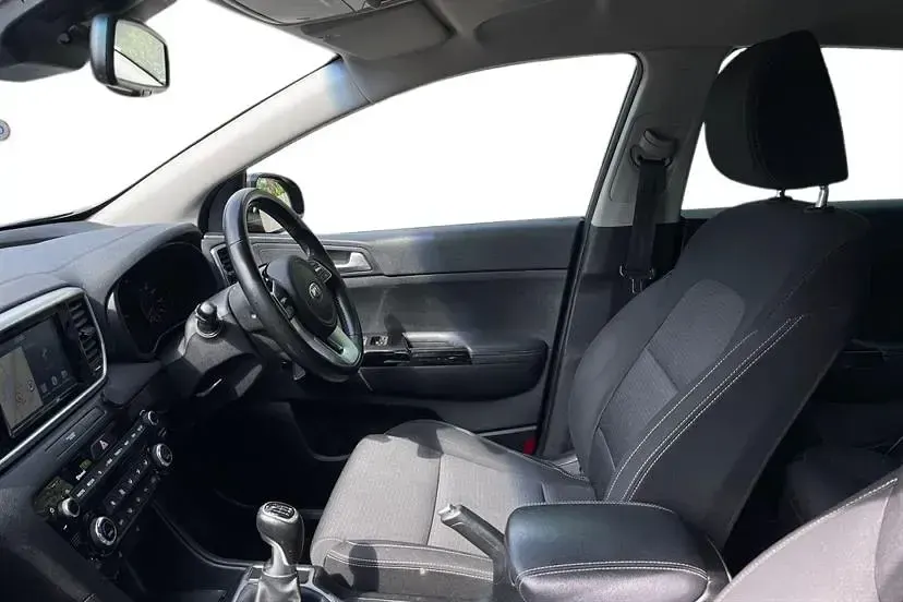 Used Kia Sportage 130 HP (95 kW) 2019 Grey SUV